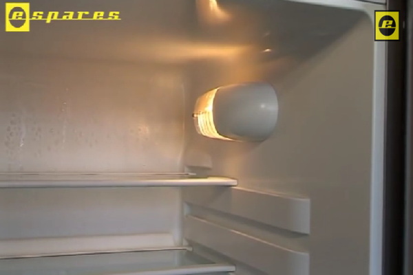 Tủ lạnh k mát ngăn dưới